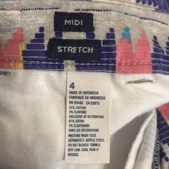 𝅺t33 American Eagle Midi Flat Front Aztec Printed Sz 4 Biho Festival Fair - Picture 16 of 16